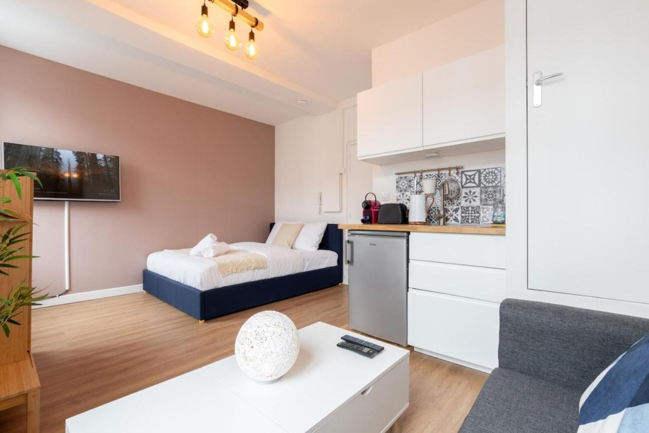 Апартаменти Lille - Quiet And Cozy Studio! Екстер'єр фото